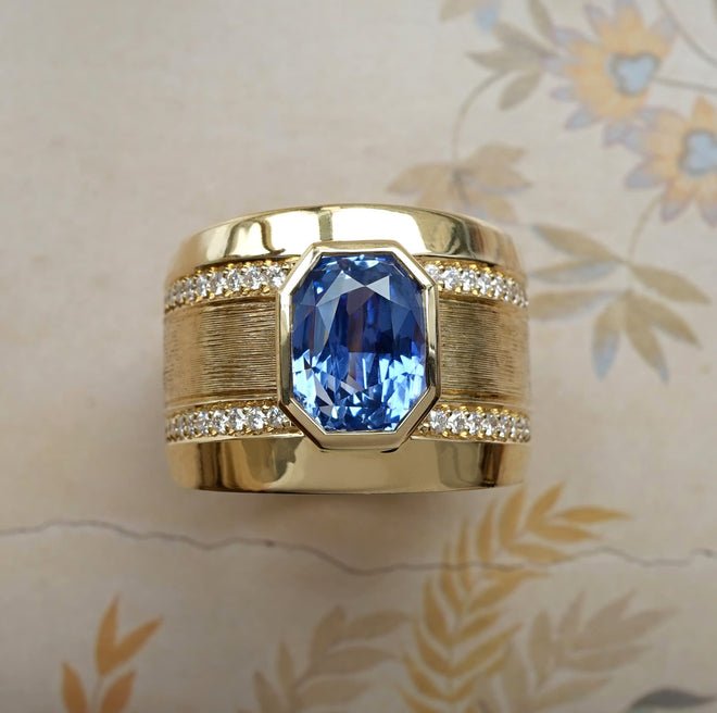 Coralie van Caloen Luxury Fine Jewellery Brussels - Bandeau Ring, Sapphire, Diamonds