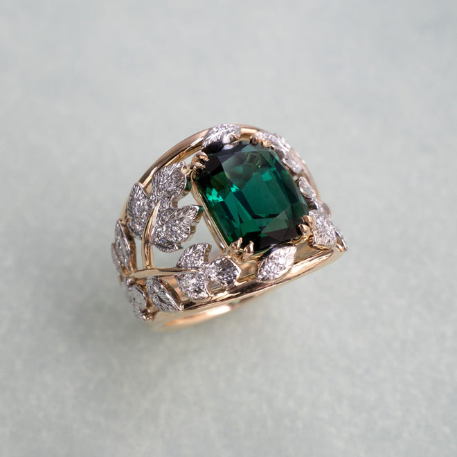 Coralie van Caloen Luxury Fine Jewellery Brussels - Cordes Ring, Green Tourmaline, Diamonds
