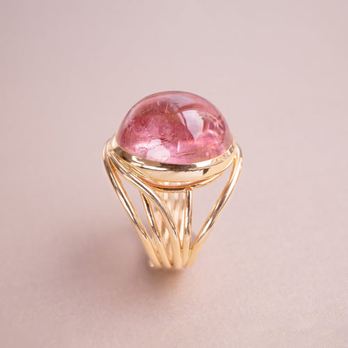 Cordes Ring, Cabochon Pink Tourmaline