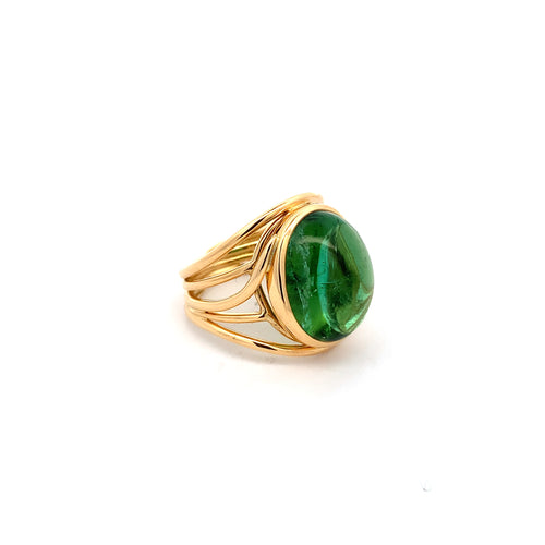Coralie van Caloen Luxury Fine Jewellery Brussels - Cordes Ring, Cabochon Green Tourmaline