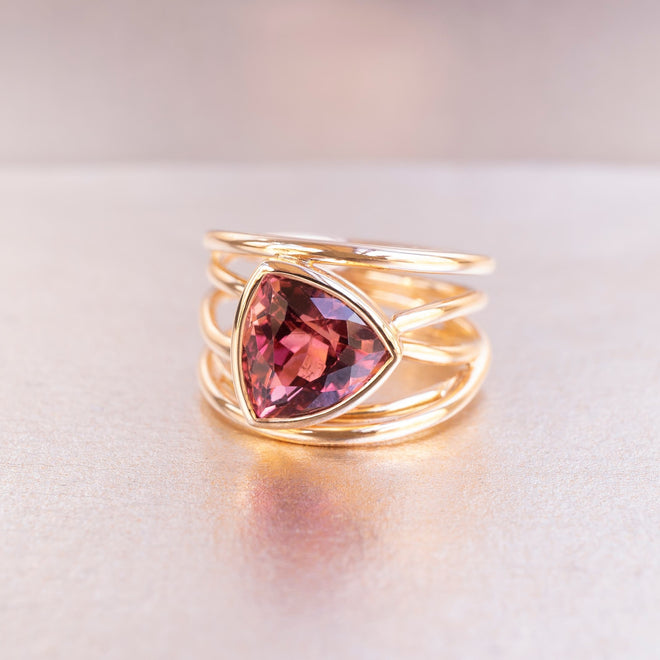 Coralie van Caloen Luxury Fine Jewellery Brussels - Cordes Ring, Pink Tourmaline