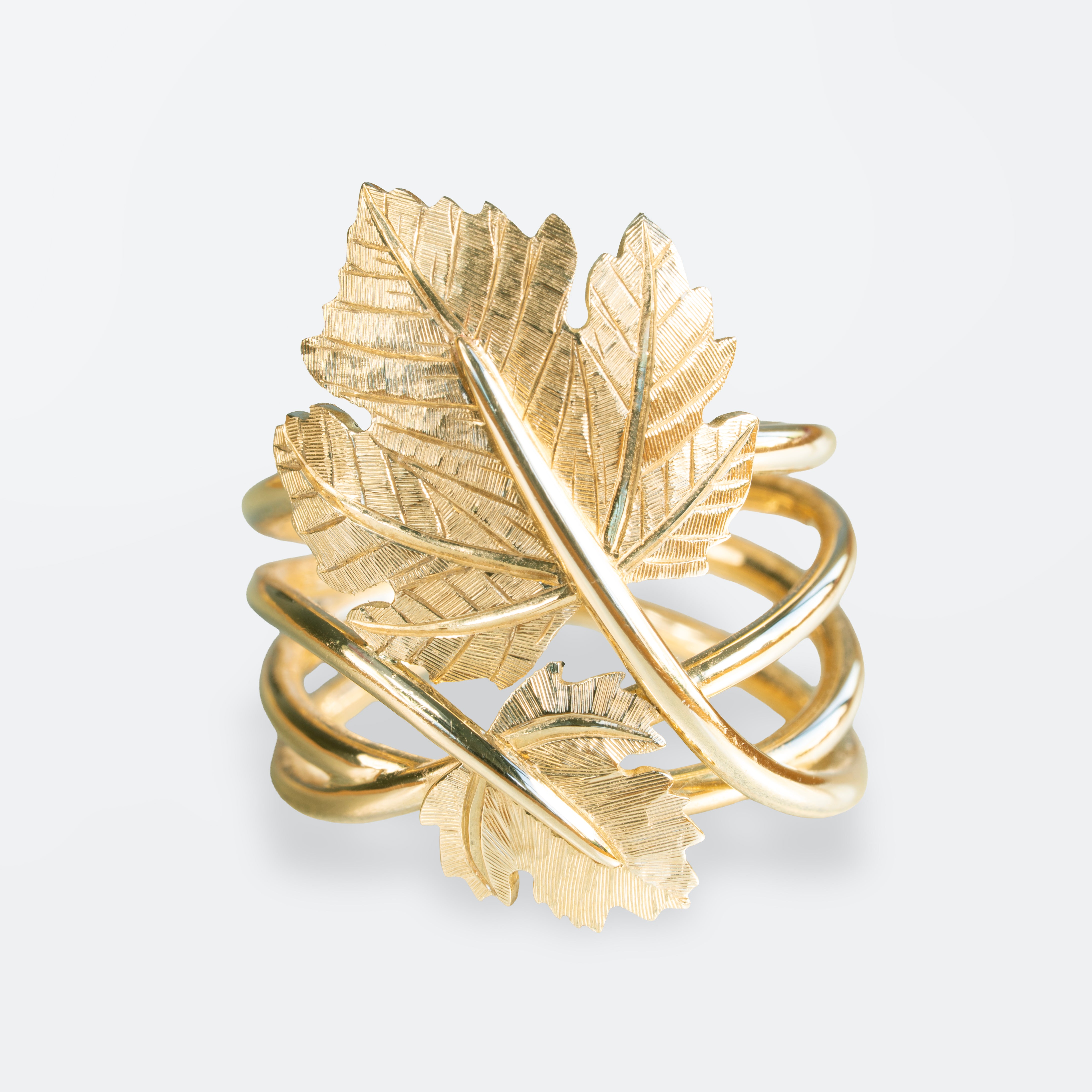 Double Vine Leaves