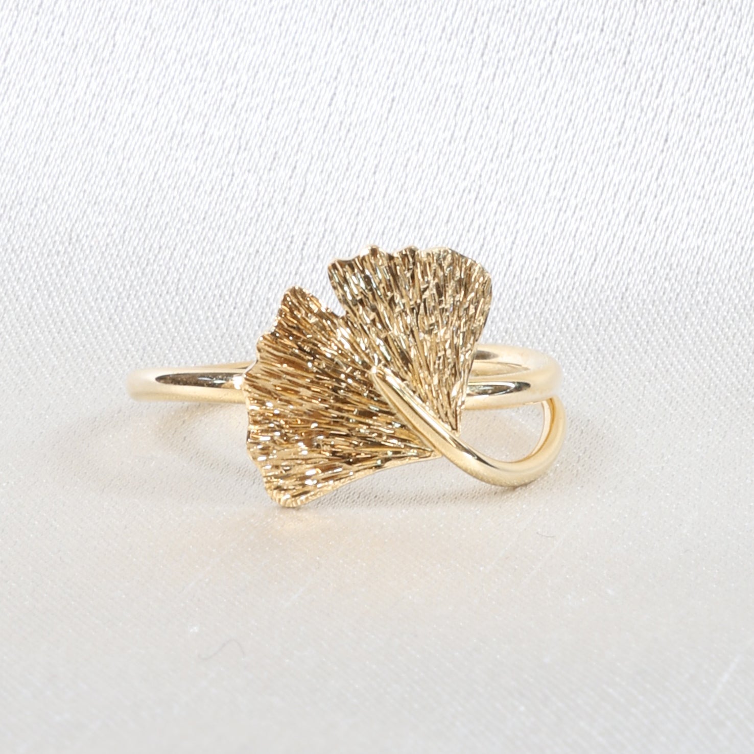 Ginkgo Ring fine