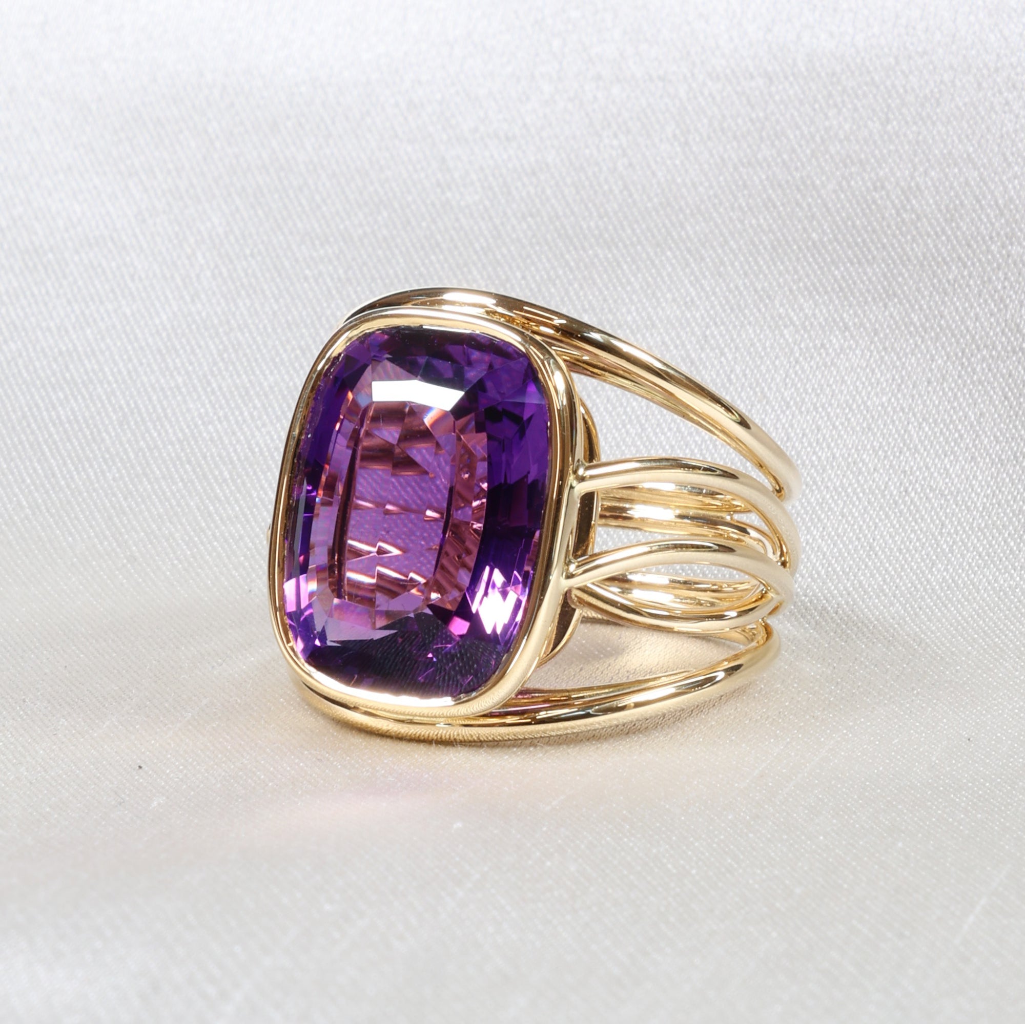 Amethyst Spring Ring