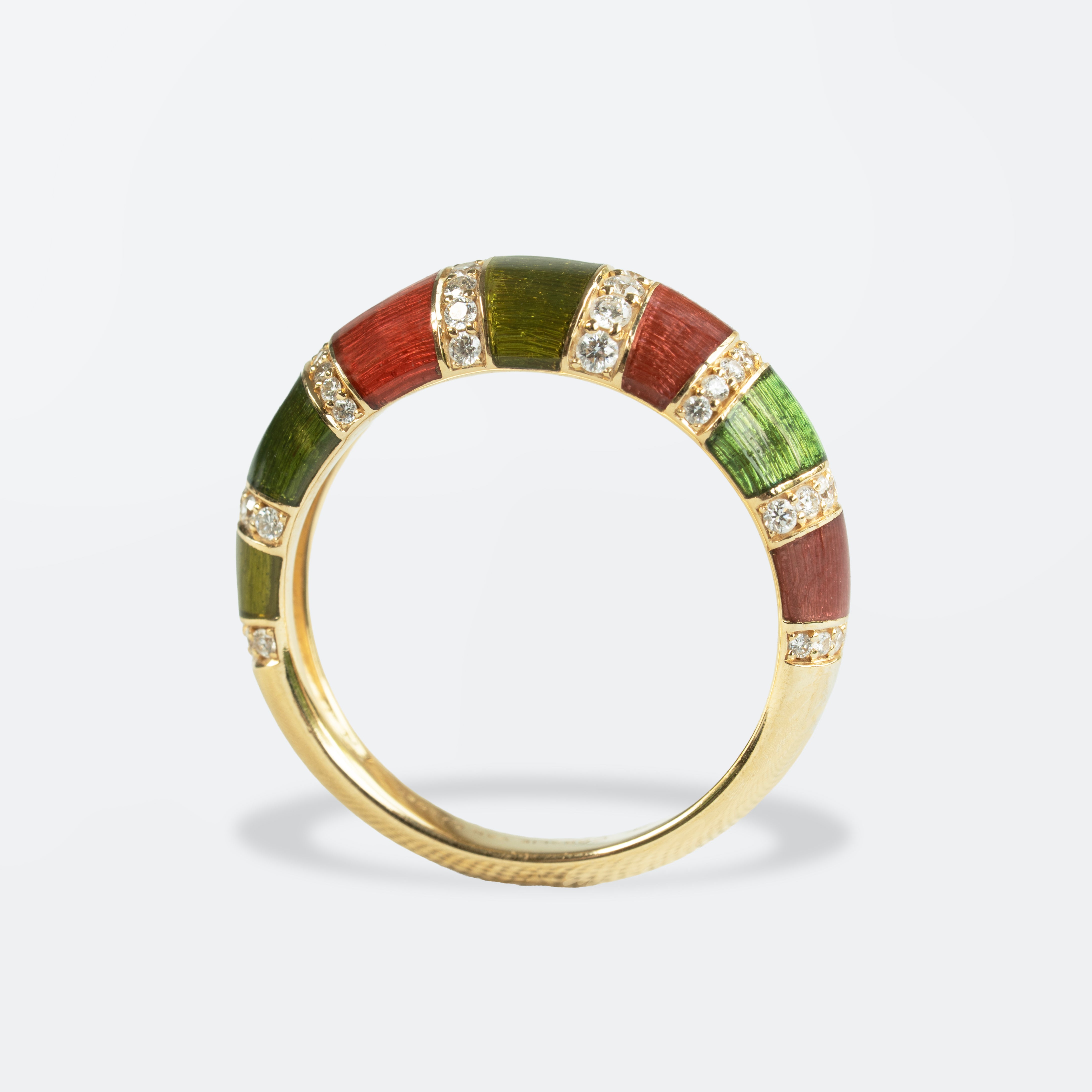 Velvet ring