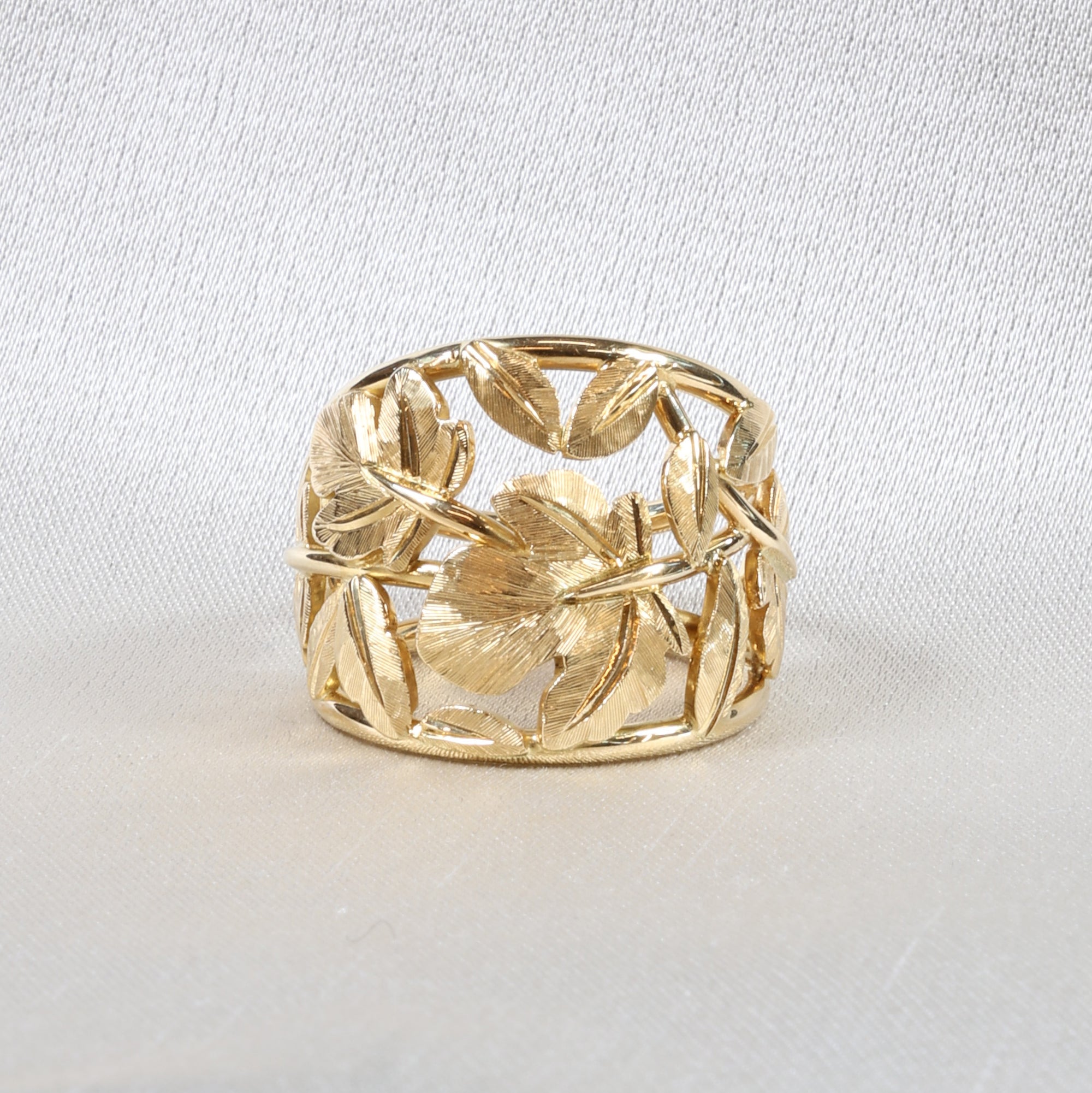 Botanical Ring
