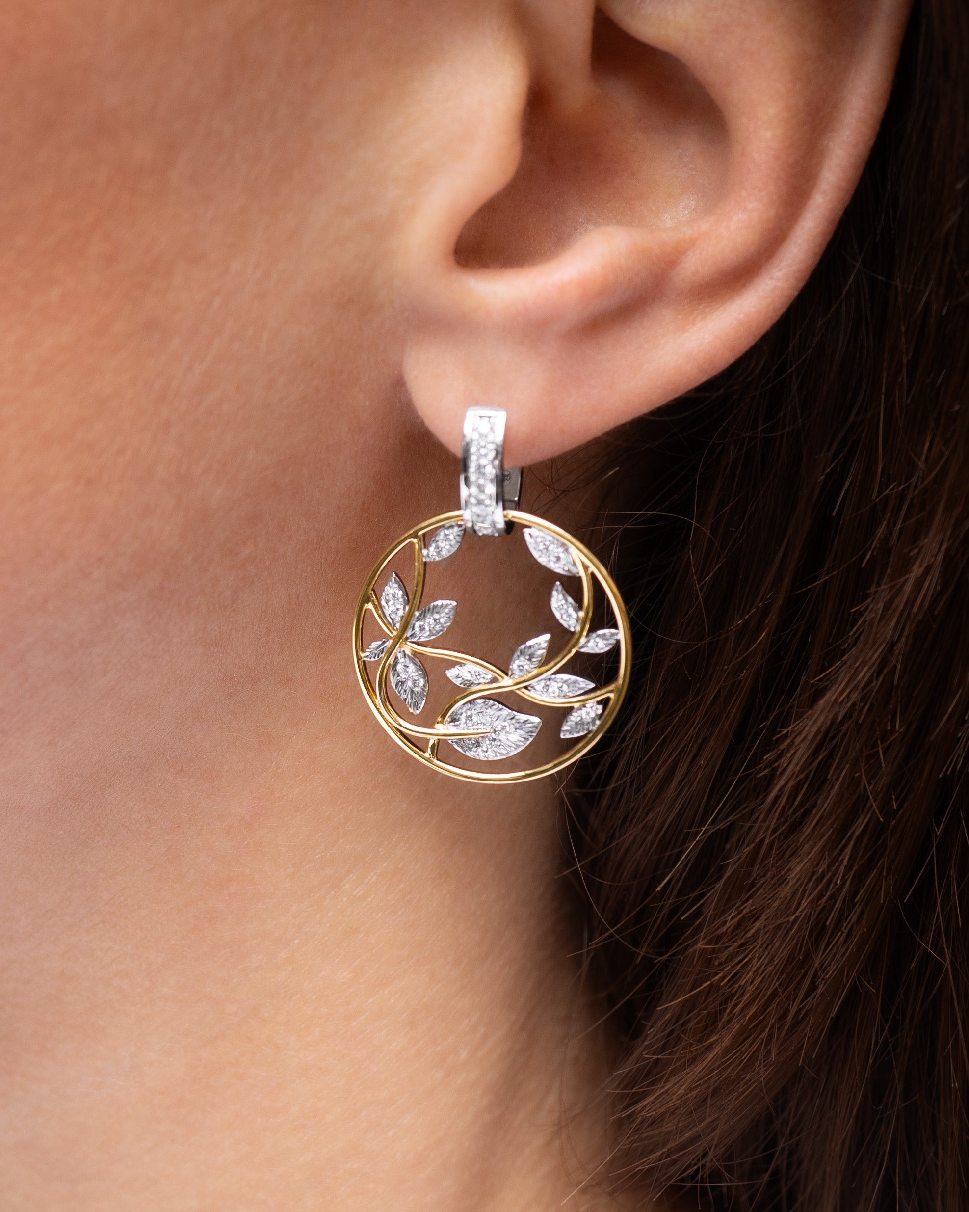 Coralie van Caloen Luxury Fine Jewellery Brussels - Botanical Earrings, Diamonds