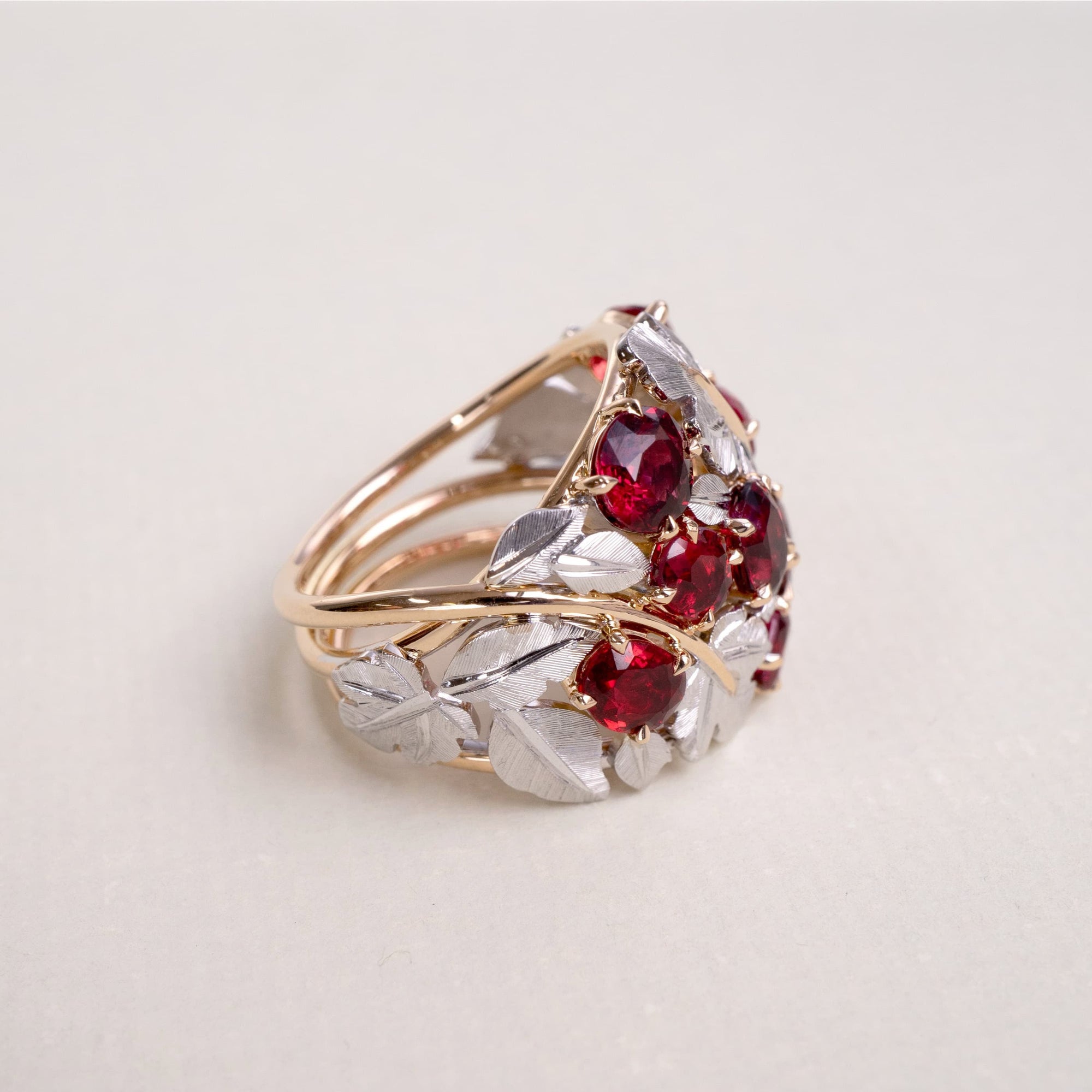 Coralie van Caloen Luxury Fine Jewellery Brussels - Botanical Ring, Spinels