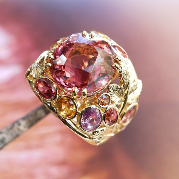 Beryl Luxury Fine Jewellery Brussels - Cocktail Ring, Tourmaline, Sapphires