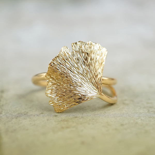 Coralie van Caloen Luxury Fine Jewellery Brussels - Ginkgo Ring