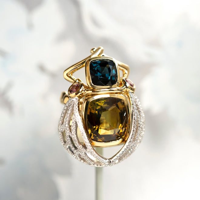Coralie van Caloen Luxury Fine Jewellery Brussels - Insect Ring, Chrysoberyl, Spinel, Diamonds