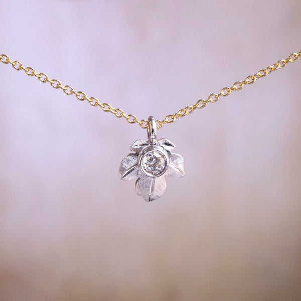 Coralie van Caloen Luxury Fine Jewellery Brussels - Botanical Pendant, Diamond