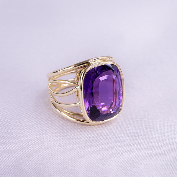 Coralie van Caloen Luxury Fine Jewellery Brussels - Cordes Ring, Amethyst