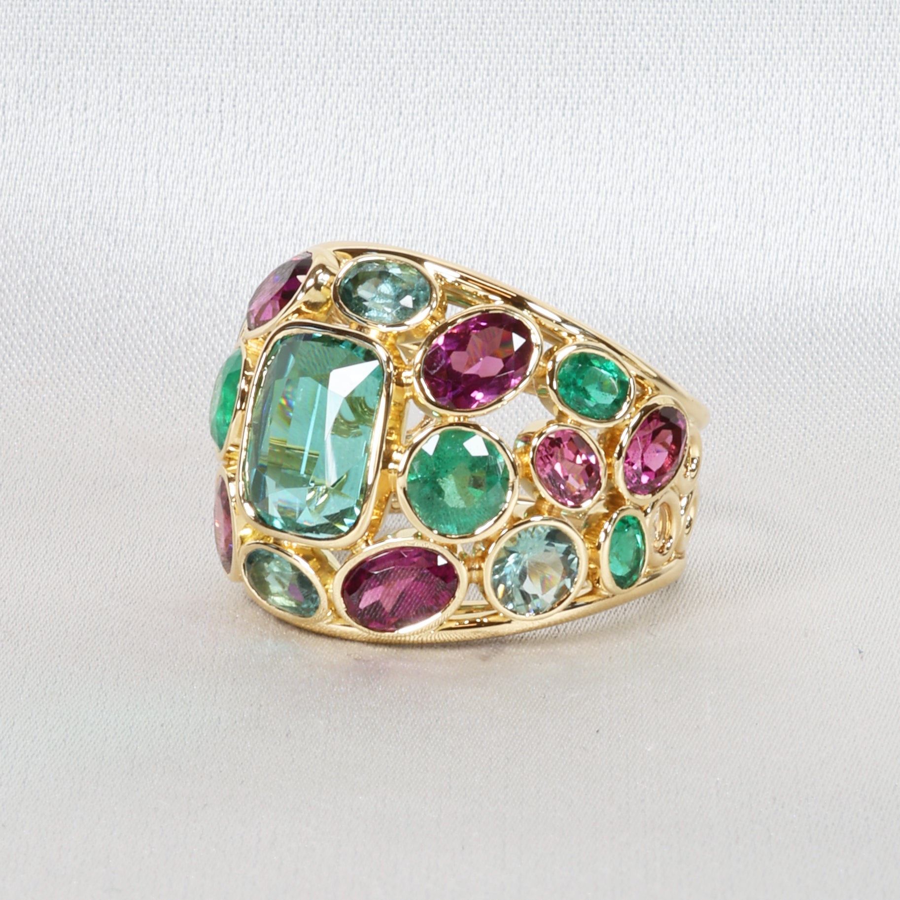 Jubilus Neon tourmaline